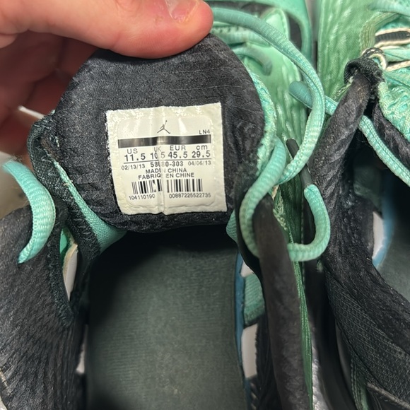 Jordan Basketball Shoes CP3 - Picture 7 of 8